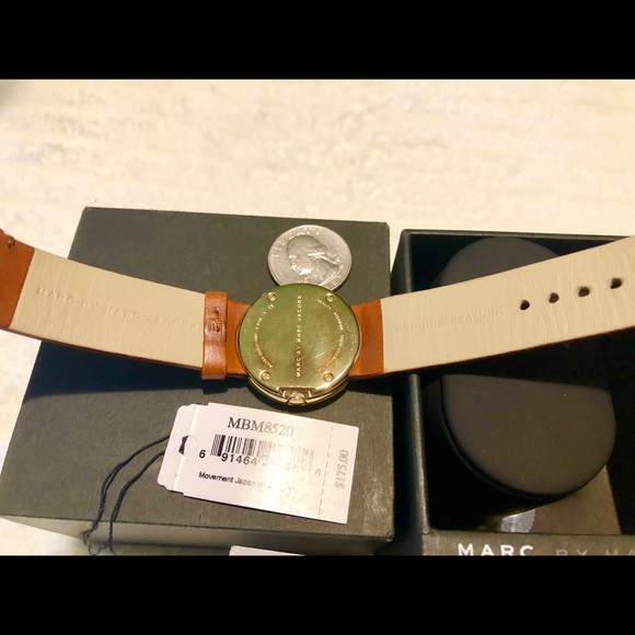 Marc by Marc Jacobs Leather Watch - Picture 6 of 6